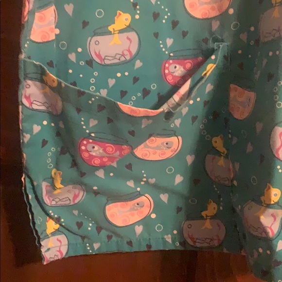 Womens Large Short Sleeve Scrub Top - Picture 3 of 8